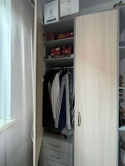 Продам мебель, шкаф для одежды