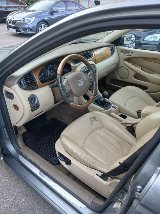 Vând Jaguar xtipe 2.2 Dizel
