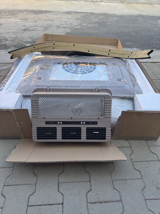 Таванен климатик 12v и 24v