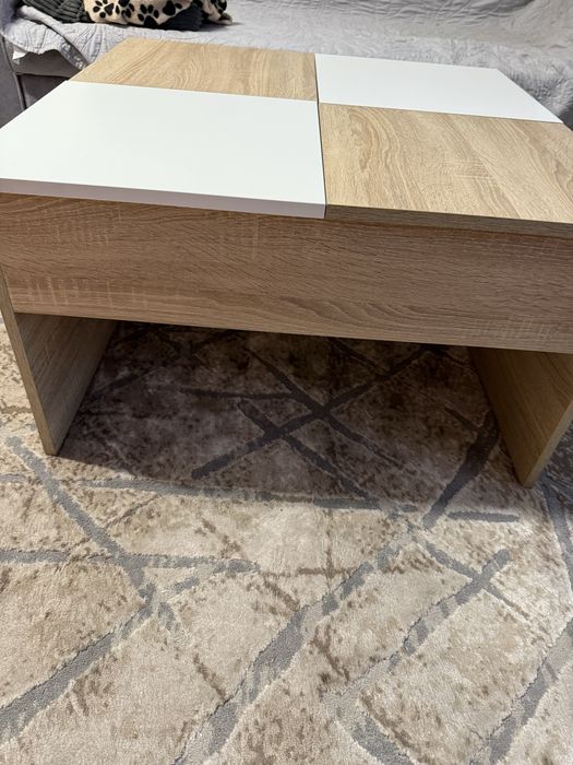 Masuta cafea in stare excelenta