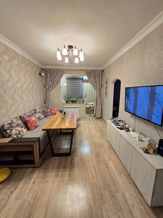 Буз-1 Художников максим горкий метро Продается квартира 3/5/5