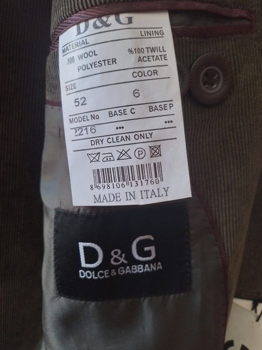 Продаю костюм dolce gabbana