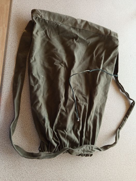 Продавам войнишка мешка