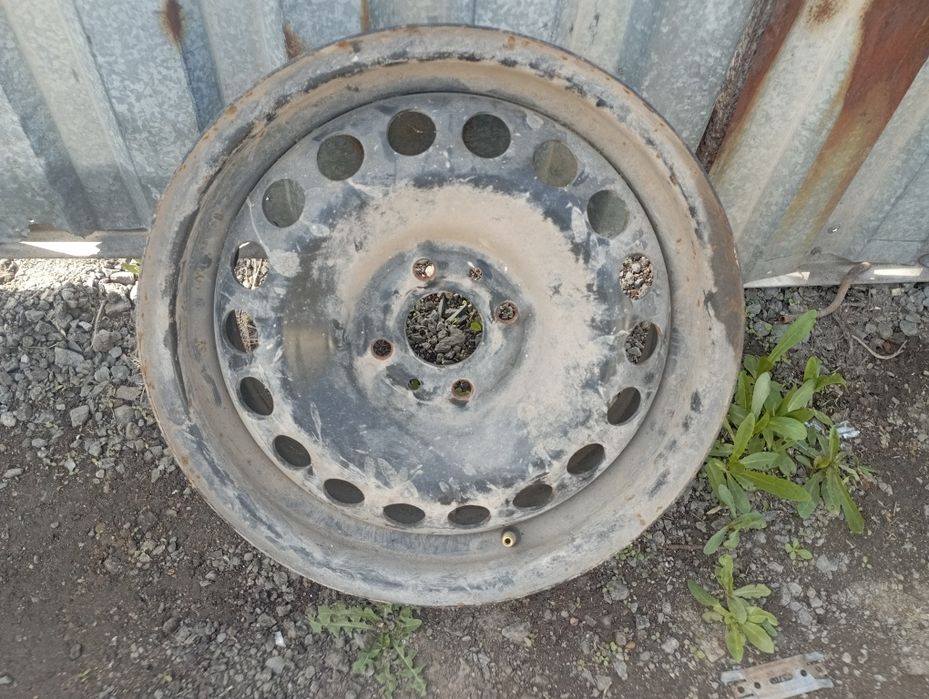 Запчасти на ваз 21099