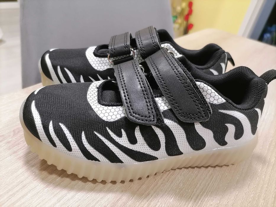 Детски маратонки Runners, нови