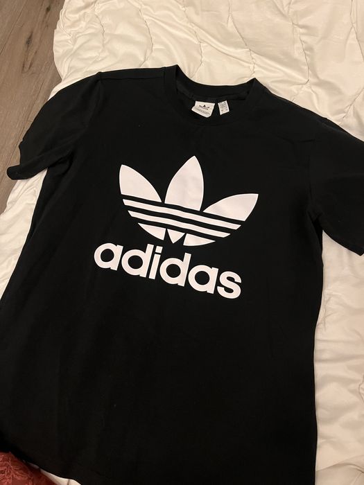 Продаю женскую одежду