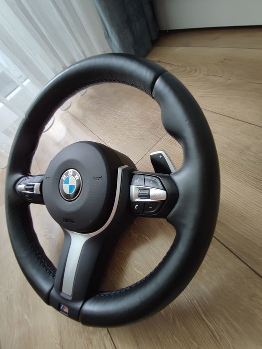 Volan M BMW încălzire padele F20 F21 F22 F23 F30 F31 F34 F32 F33 F36 F15 X1 X5 X3 
F48, F25, F26, F15, F16 | X1,