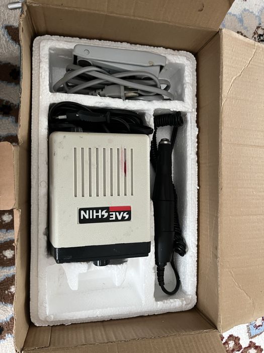 Маникюрный аппарат strong 204