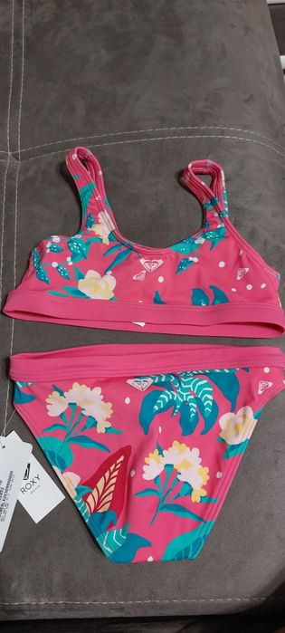 Детски бански марка Roxy, размер 5
