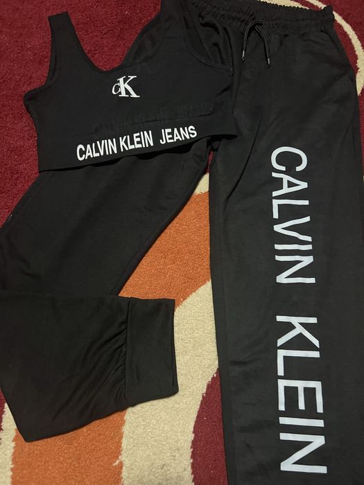 Trening Calvin Klein marimea S Negociabil