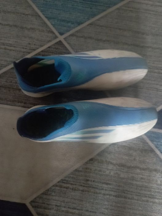 Бутсы adidas 42размер