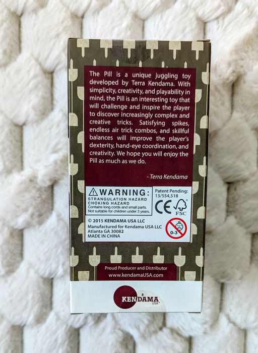 Kendama Terra Pill - Steagul Romaniei (Romanian Flag)