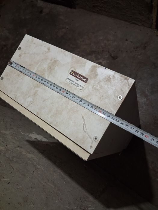 Шкафче за баня с огледало немско