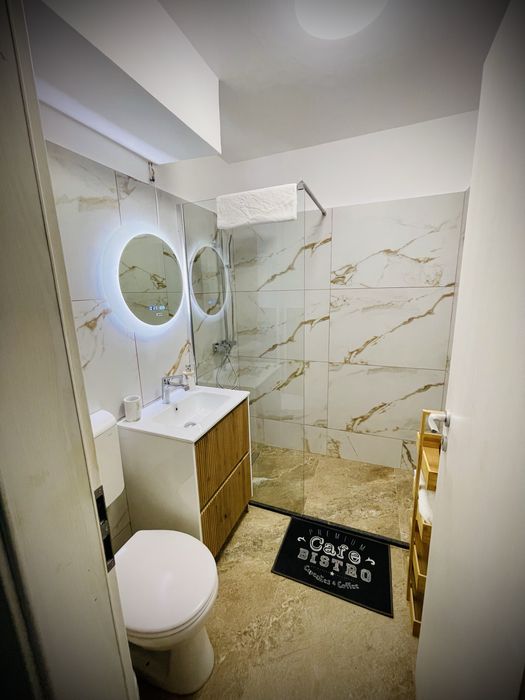 Inchiriez apartament zona petre ispirescu