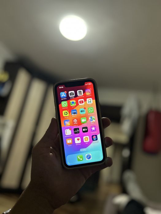 Iphone xr 64gb 77%