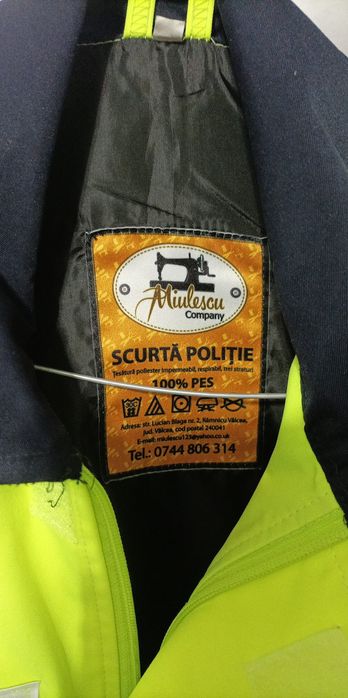 Scurtă poliție militară mărimea 42