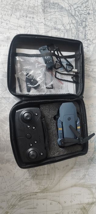 Дрон играчка с камера
