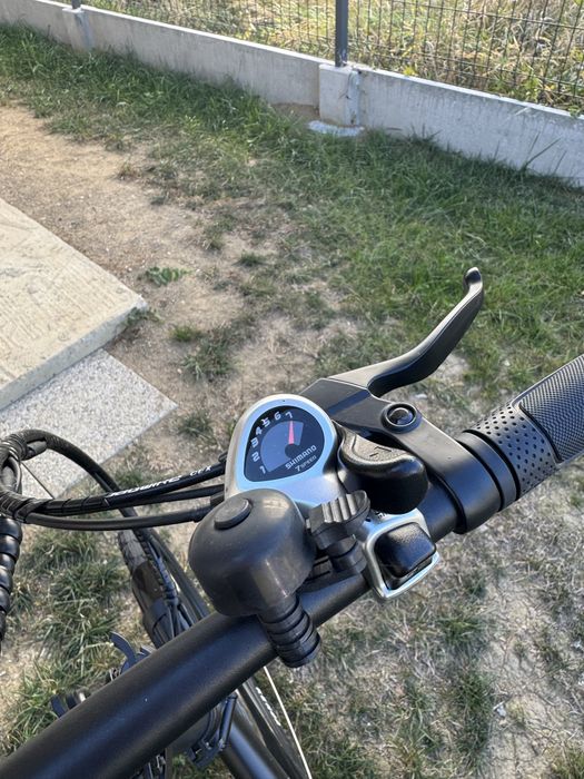 Bicicletă electrică