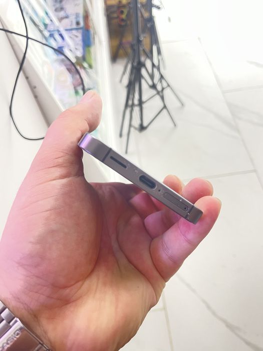Samsung s24 8/128 Grey