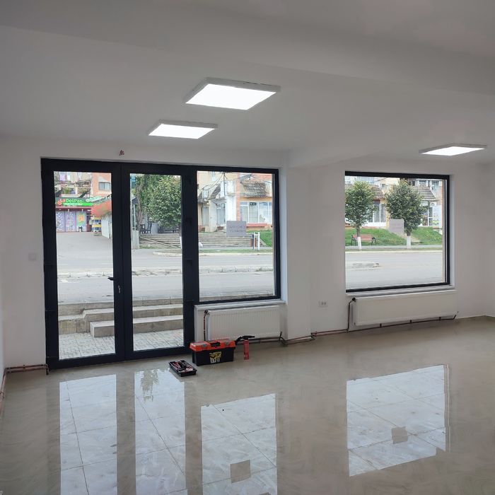 Spatiu comercial Belcești