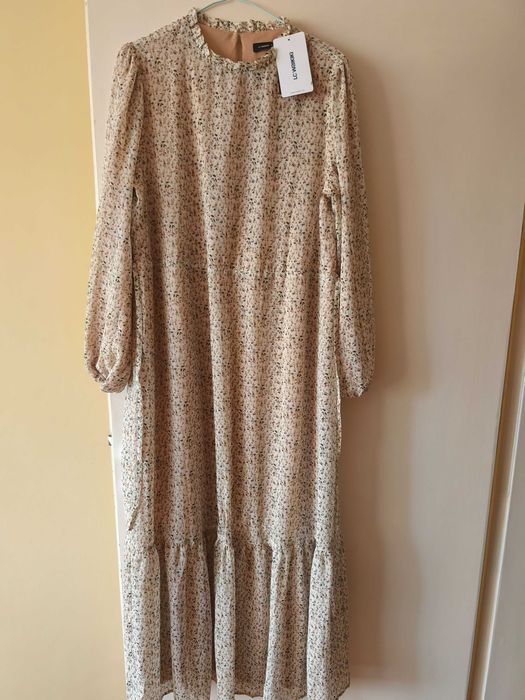 Дълга дамска   рокля