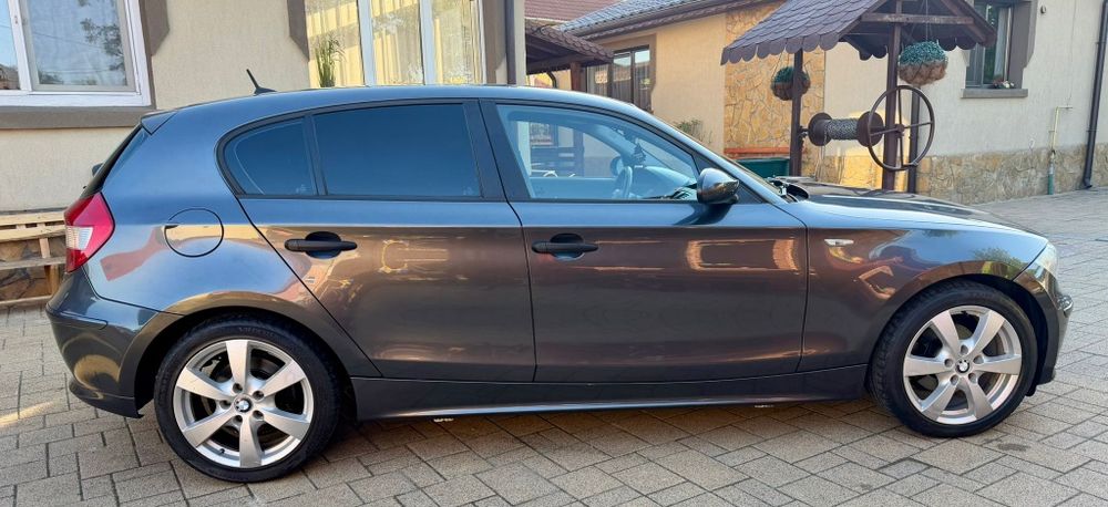 Bmw 118i 143cp 6+1 trepte 2007/2008 Navi~Jante17~Benzina