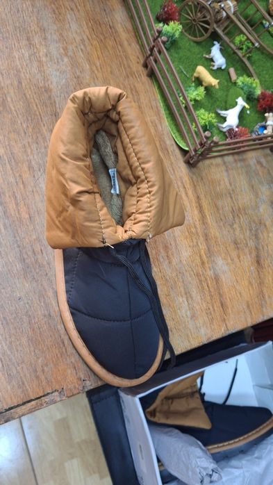 Cizmulițe impermeabile