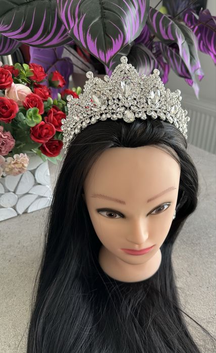 Diadema speciala pentru mireasa