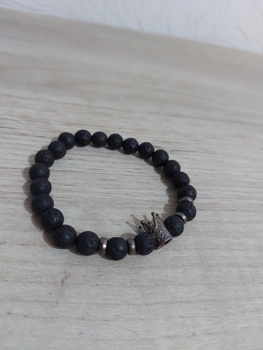 Vând brățară lava stone