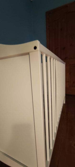 Бебешка кошара с матрак и протектори