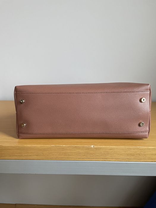 Дамска чанта Coccinelle