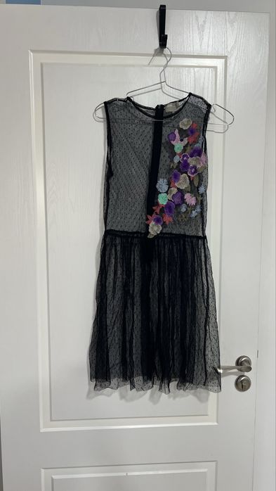 Вечернее Платье двойное в отличном  состояние asos