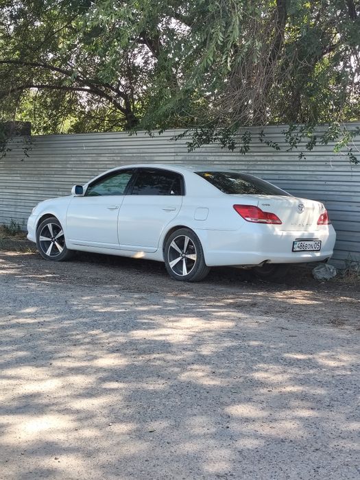 Тойота Авалон 2005г