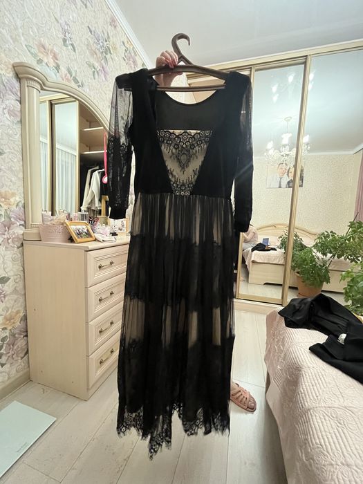 Продам платья