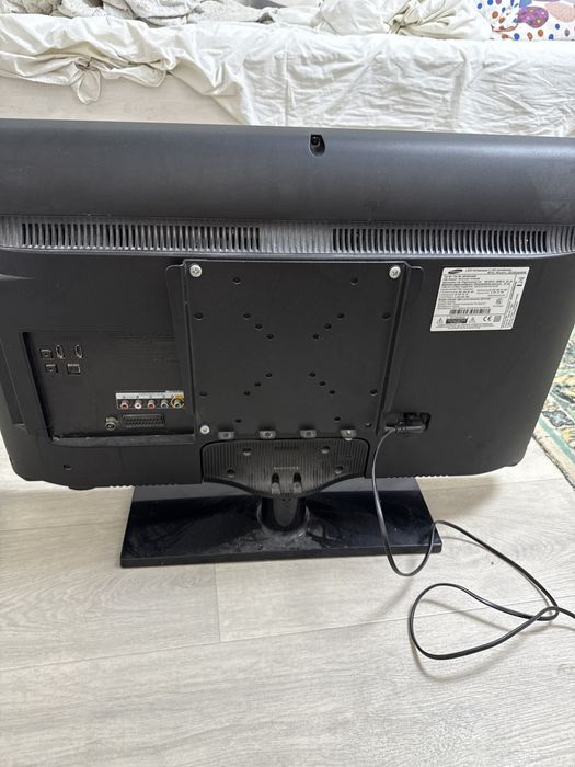 Теливизор Samsung UE32EH4000