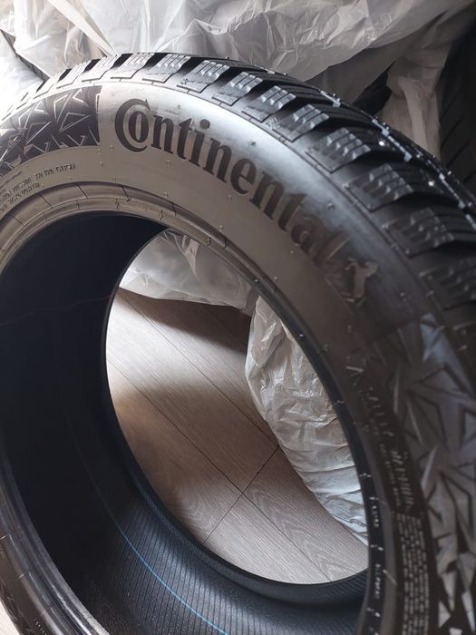 Шины Continental 235/55/19