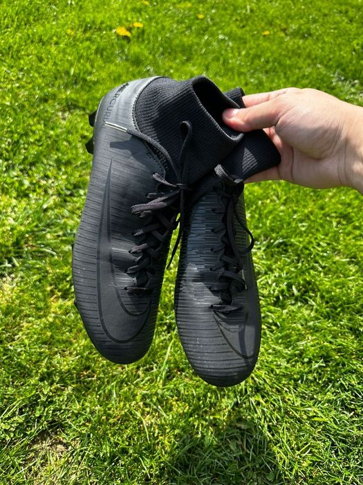 Ghete fotbal Nike mercurial superfly