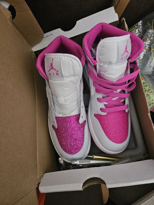 Air Jordan Mid Laser Fuchsia Custom
