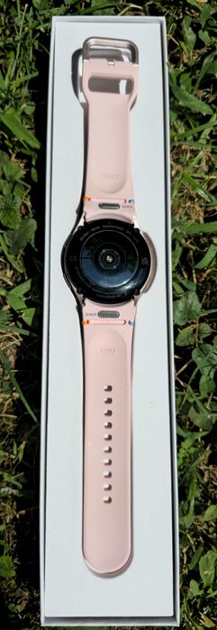 Smart часовник Samsung Galaxy Watch FE