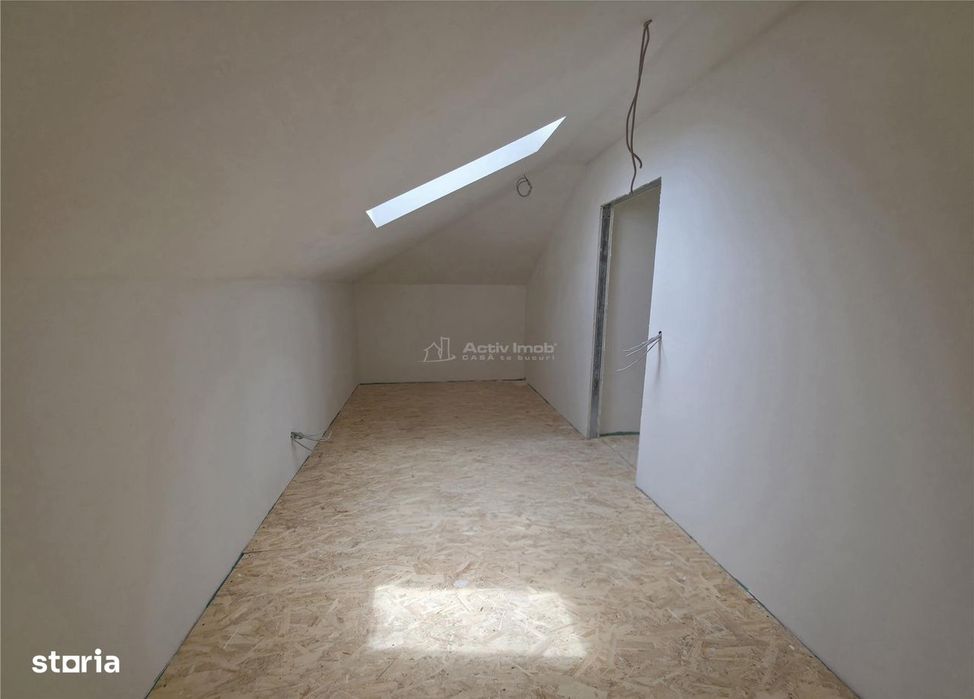 Casa individuala - Tunari - P + M - 5 camere - 2 bai - 165mp - 350mp t