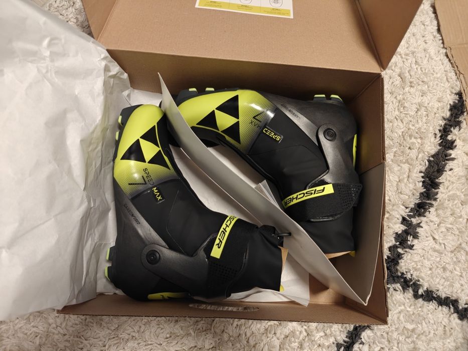 НОВИ професионални обувки за ски бягане Fischer Speedmax 7 Skate - р-р