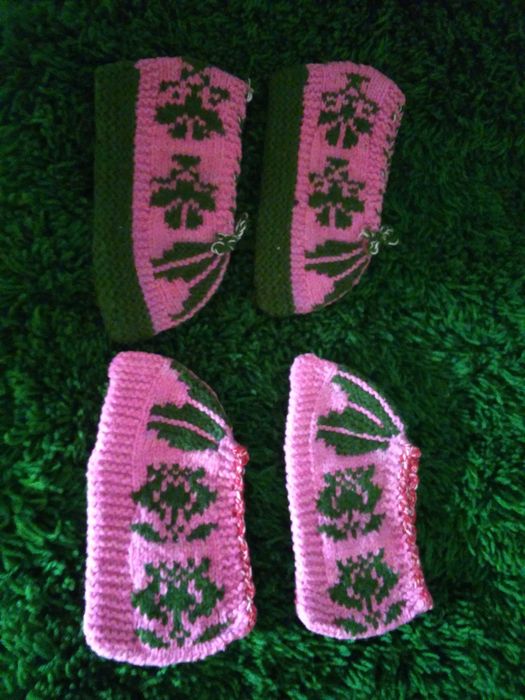 Продавам ръчно плетени вълнени терлици