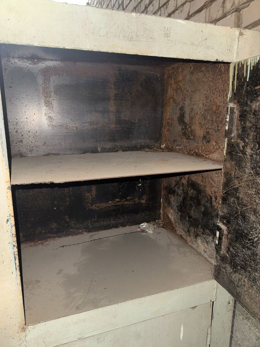 Сейф очень прочный