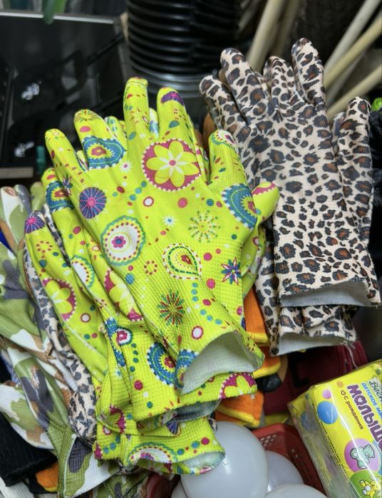 Перчатки рабочие.Руковицы.Резиновые перчатки