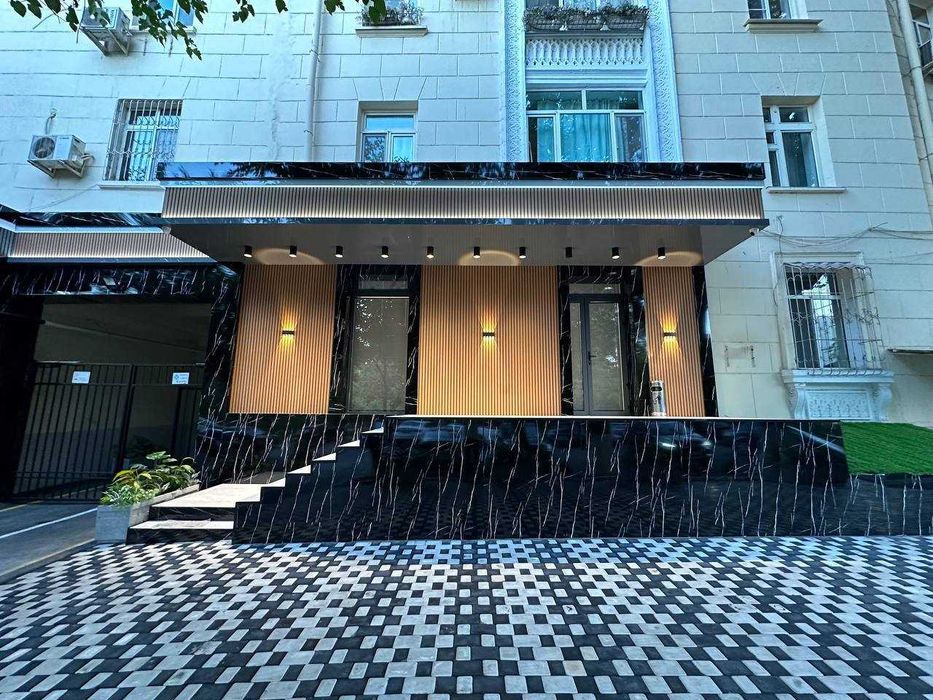 Офис • Ц-1, ор-р Чайков
1 этаж
Площадь: 100 м²