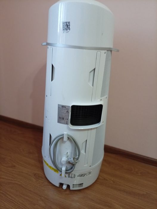 Vând aer condiționat portabil AEG