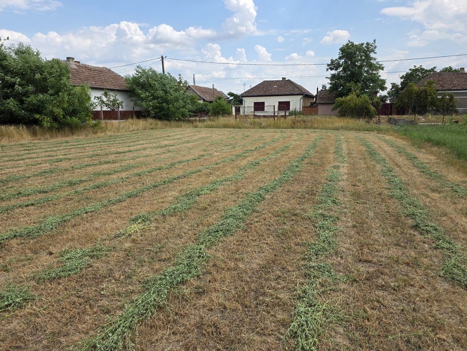 Teren intravilan central Sânnicolau Roman