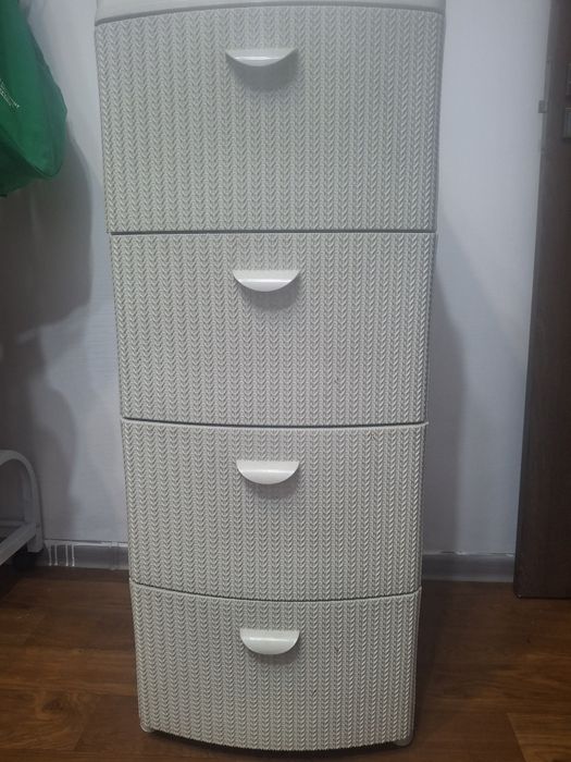 Комод пластиковый