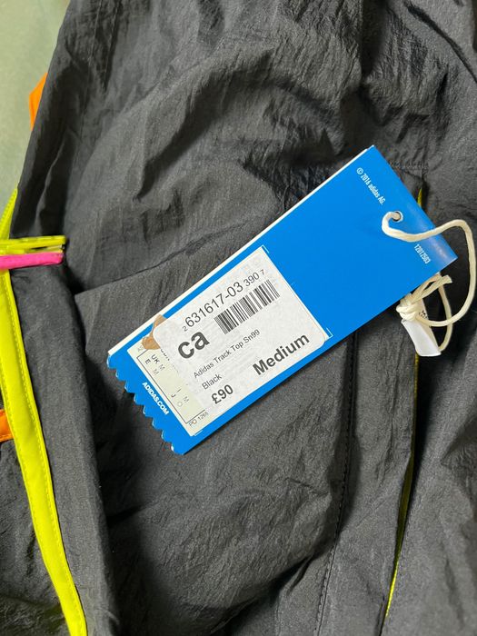 Горница Адидас с две лица adidas