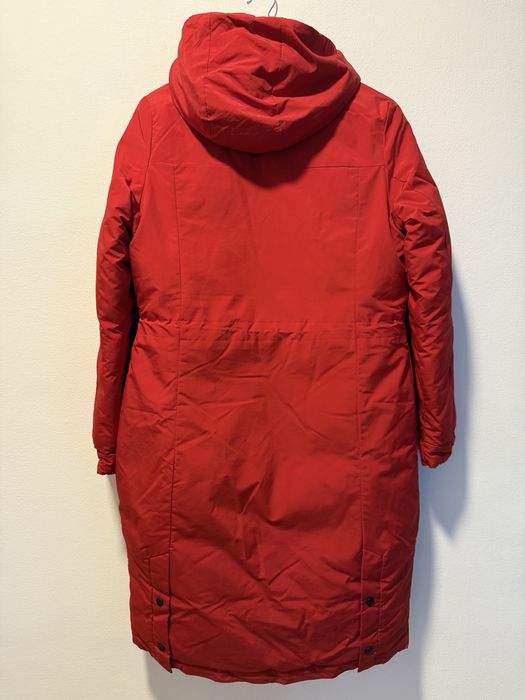 Зимние куртки отдам даром